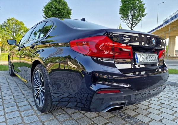 BMW Seria 5 cena 193400 przebieg: 80000, rok produkcji 2020 z Szczecin małe 781